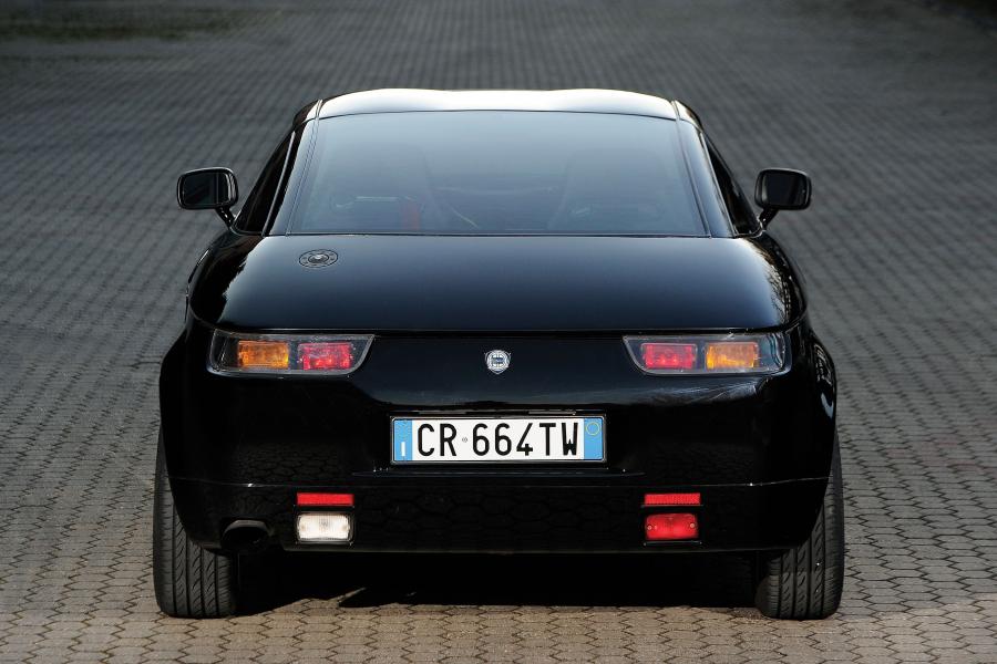  Lancia Hyena by Carrozzeria Zagato 1995 года  (фото 8 из 19)